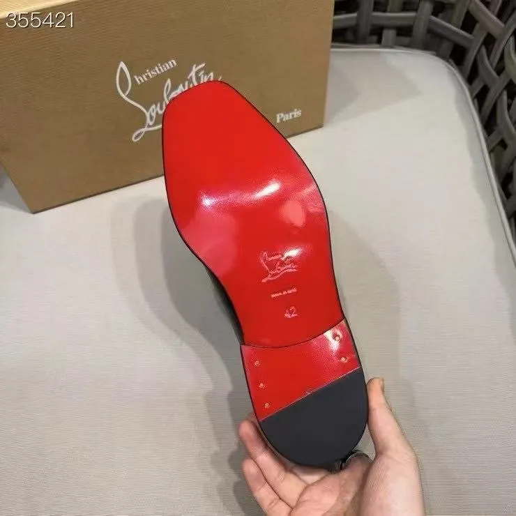 p920💰Men's shoes Christia*.Lobouti*🆑High-end men's business formal leather shoes | Classic red sole shoes | Original imported first-layer cowhide | Iconic rivet decoration | Water-dyed cowhide lining | Italian imported red cowhide outsole | High-end luxury | Perfect interpretation of fashion, sunshine, style, suitable for various occasions Size: 39-44 (customized at 38.45.46)